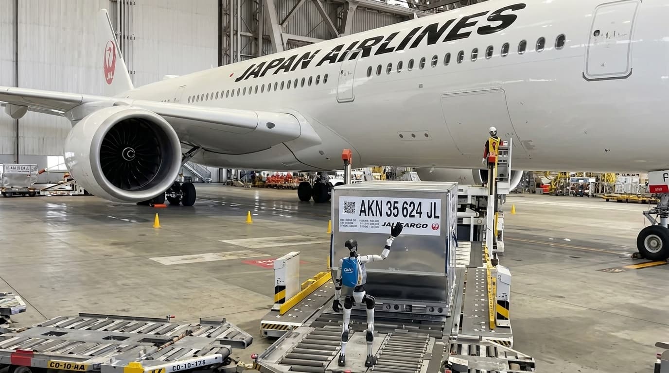 Japan Airlines começa a testar robôs humanoides em aeroporto: o caso que mostra como Japão está reescrevendo o futuro do trabalho diante do colapso demográfico